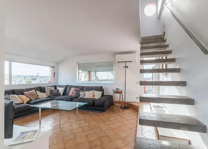 Paradiso Penthouse - Fromhometorome Apartment