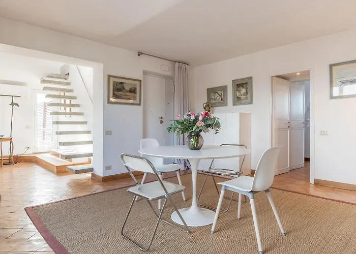 Paradiso Penthouse - Fromhometorome Apartment